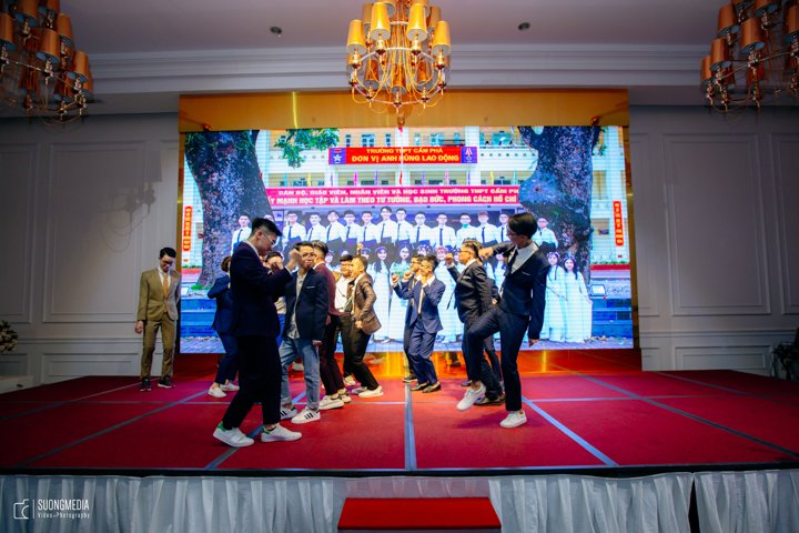 [Yearbook] 12G - THPT Cẩm Phả (4)