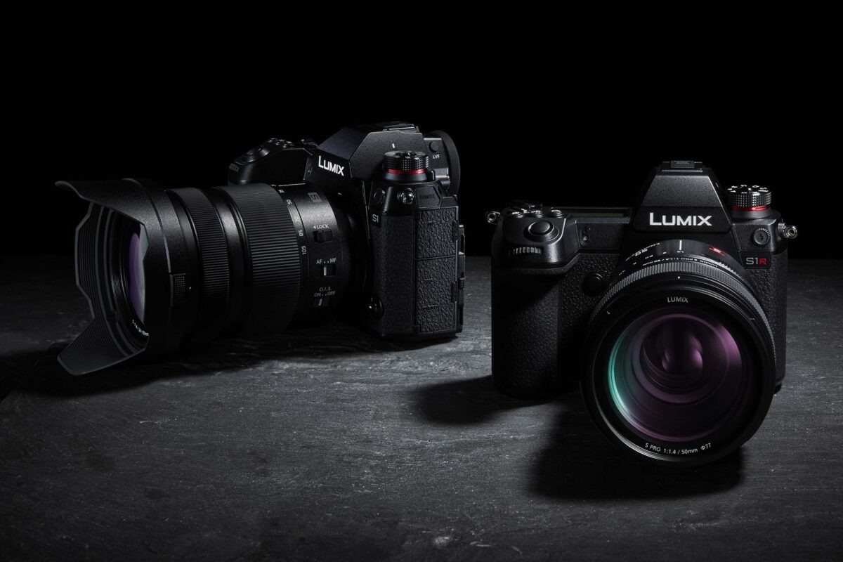 Top 10 Máy Ảnh Mirrorless Nổi Bật Nhất Trong Năm 2019 (13)