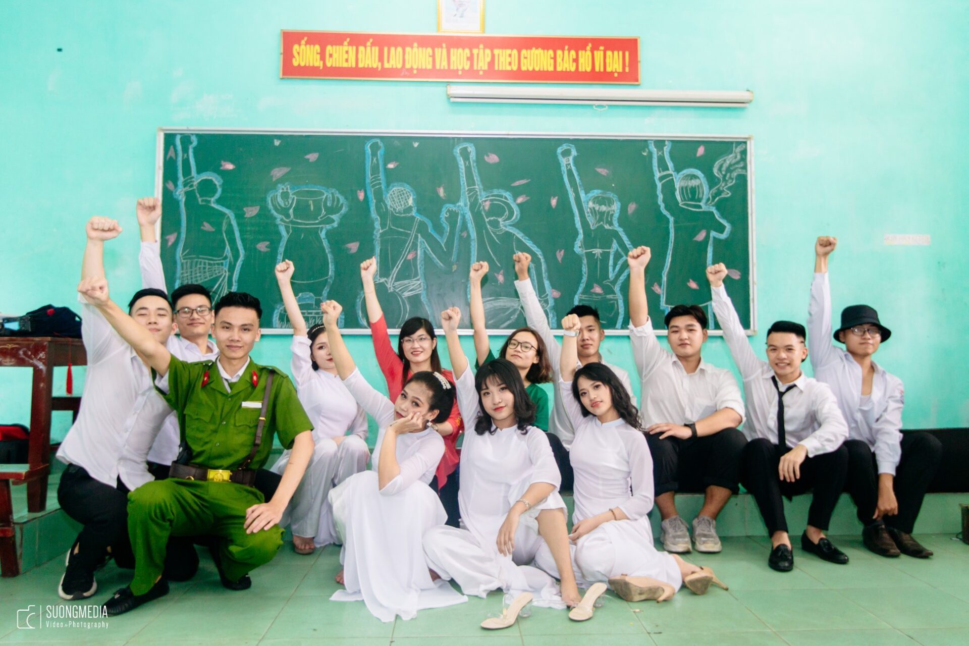 [Yearbook] Kỷ yếu 12A3 - THPT Lương Thế Vinh