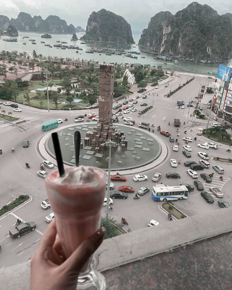 Rooftop Coffee & Bar Tại Hạ Long (1)