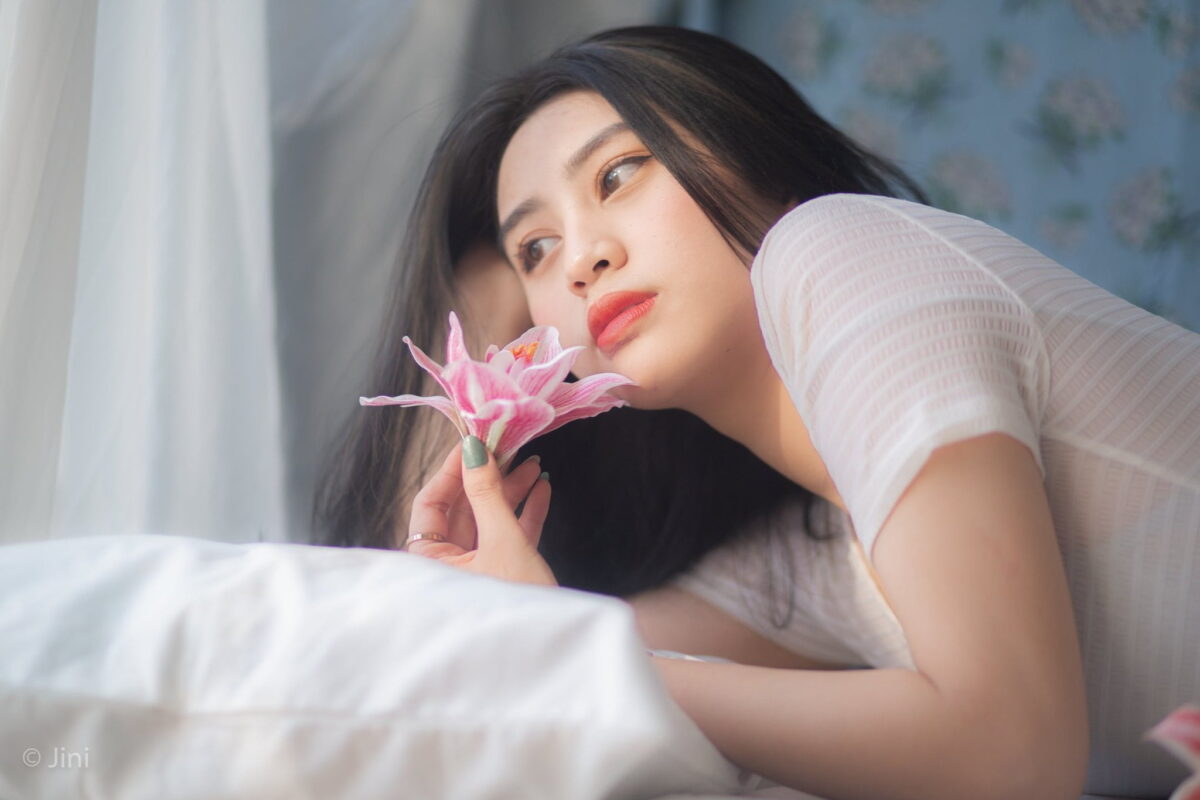 [Em Hàng Xóm] – Thanh xuân cái gì cũng có. Chỉ là không đủ dũng khí để nói thích một người (1)