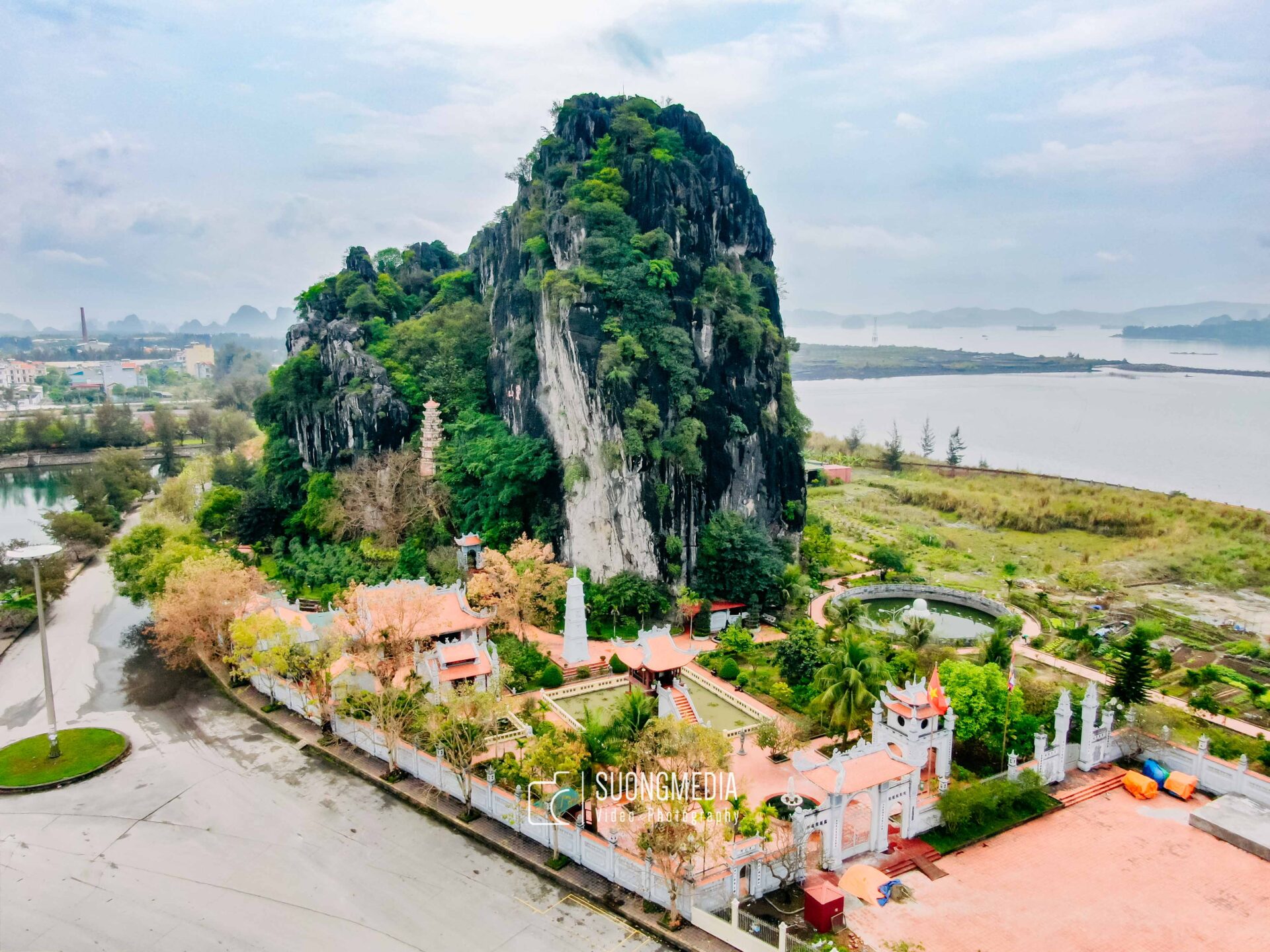 Đảo Xanh Giữa Lòng Phố Mỏ – Cao Sơn Lưu Thủy ( Chùa Cao Sơn ) (3)