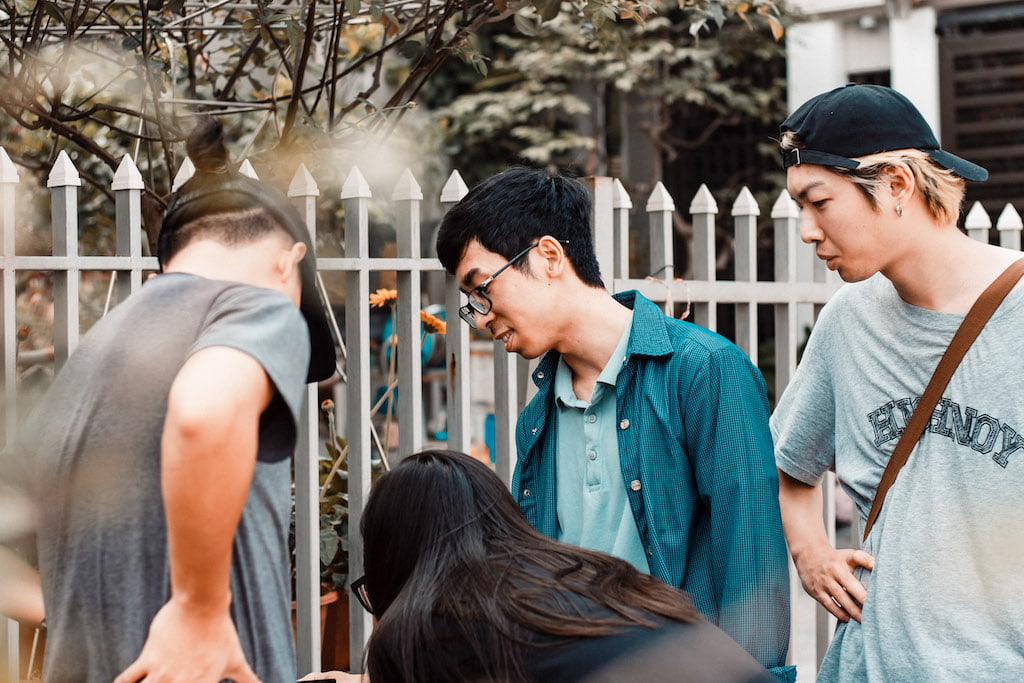 Behind The Scenes ''Hơn Cả Yêu'' Vietcover (10)