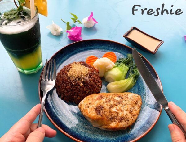 Khám phá FRESHIE - Santorini giữa lòng Hạ Long (2)