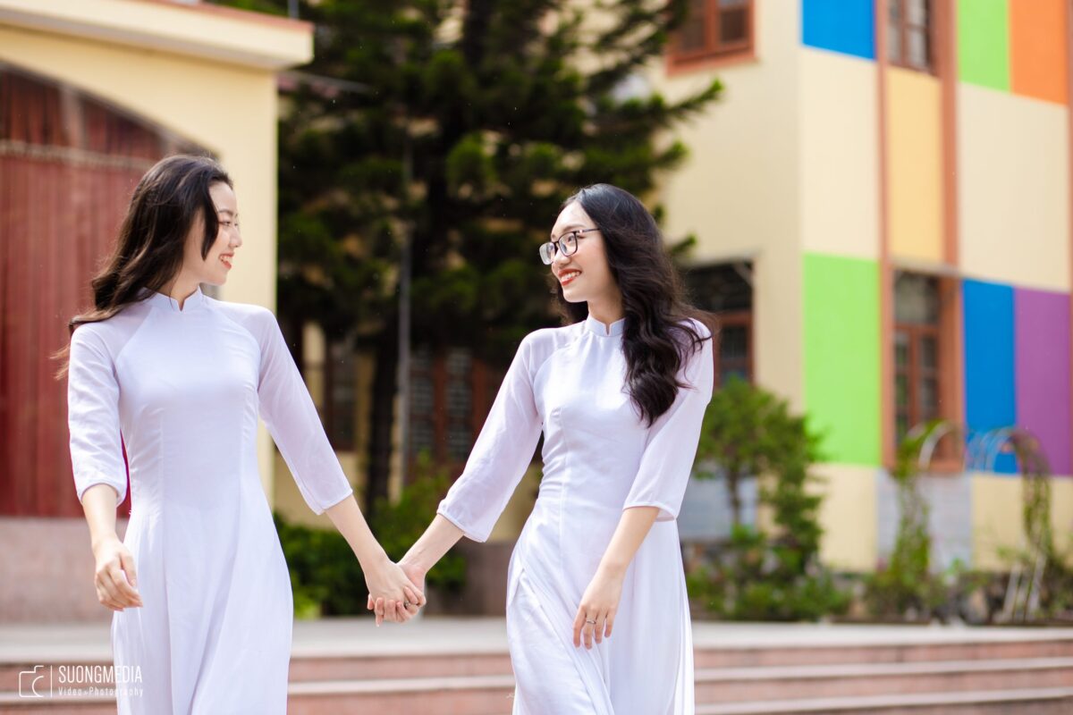 [ Yearbook ] Kỷ yếu 12D - THPT Văn Lang (1)