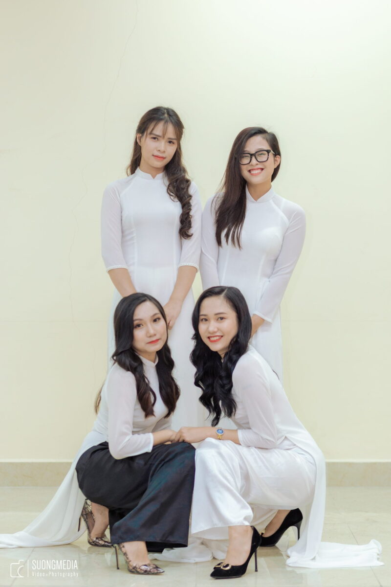 [ Kỷ Yếu ] Lớp Kinh tế T1 - Đại học Hạ Long (6)