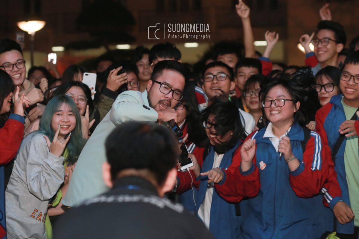 Sương Media cháy cực nhiệt cùng trường Chuyên Hạ Long (4)
