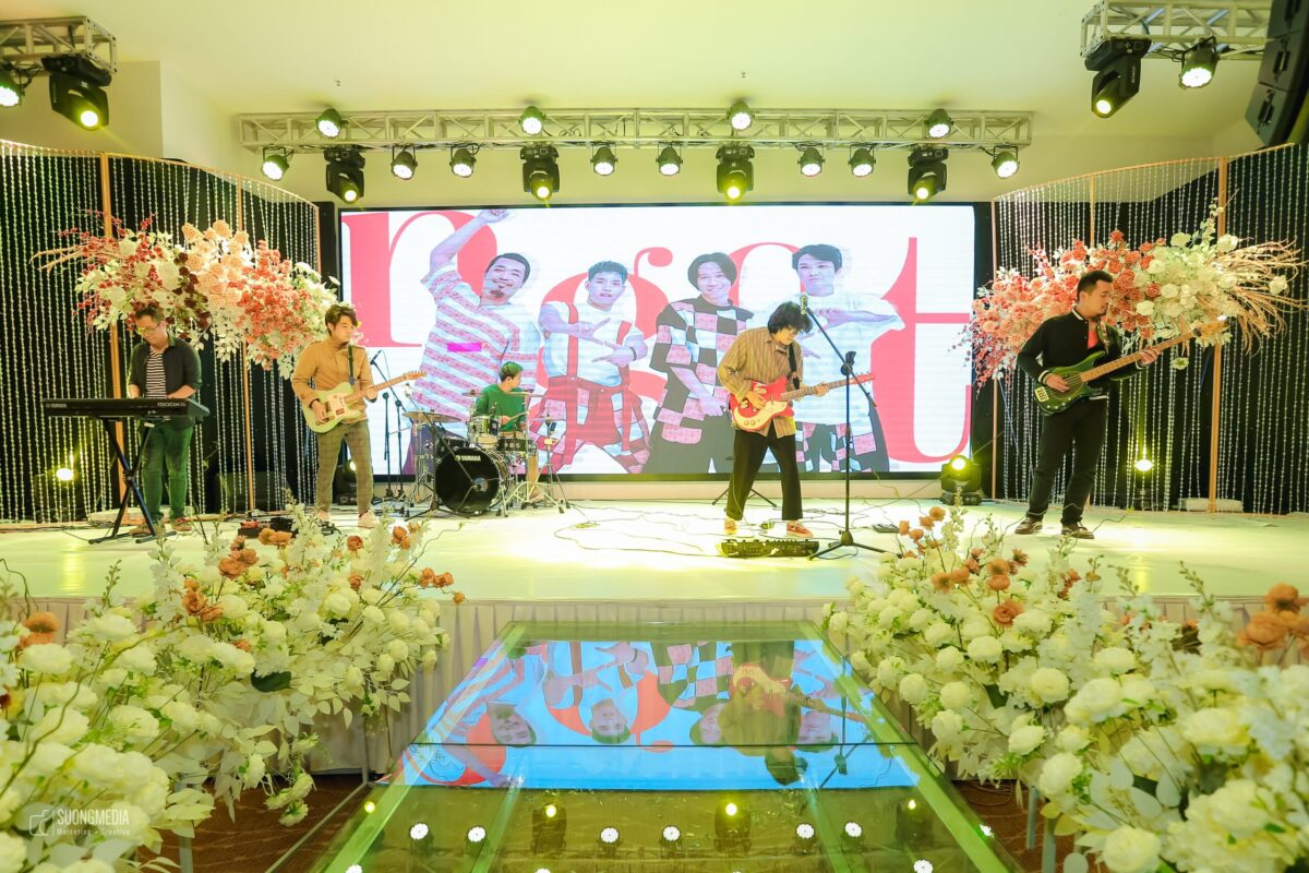 Prom 2021: Starry Night by Sương Media (5)