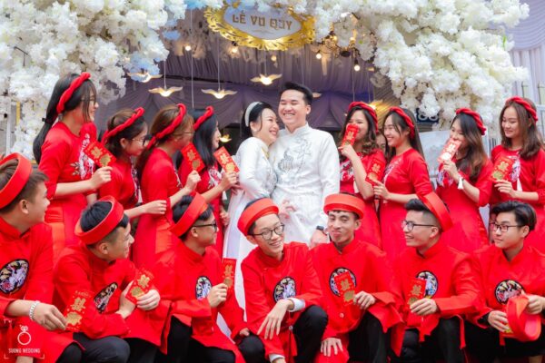 Sương Wedding: CƯỚI NGAY LÌ XÌ LIỀN TAY (3)