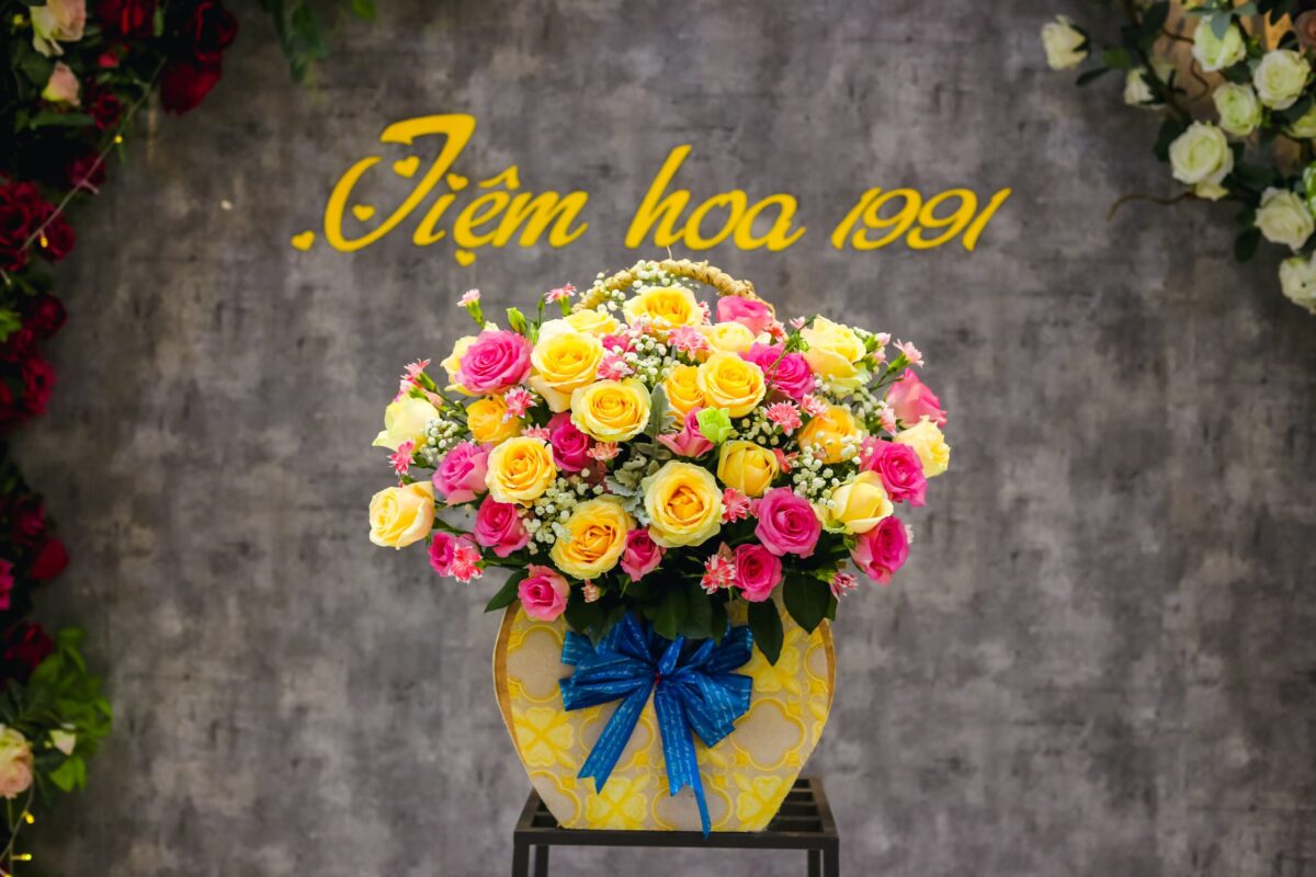 Marketing tổng thể Tiệm Hoa 1991 (8)