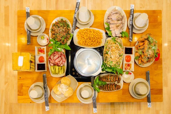 Marketing tổng thể Nhà Hàng Phố Vịt (2)