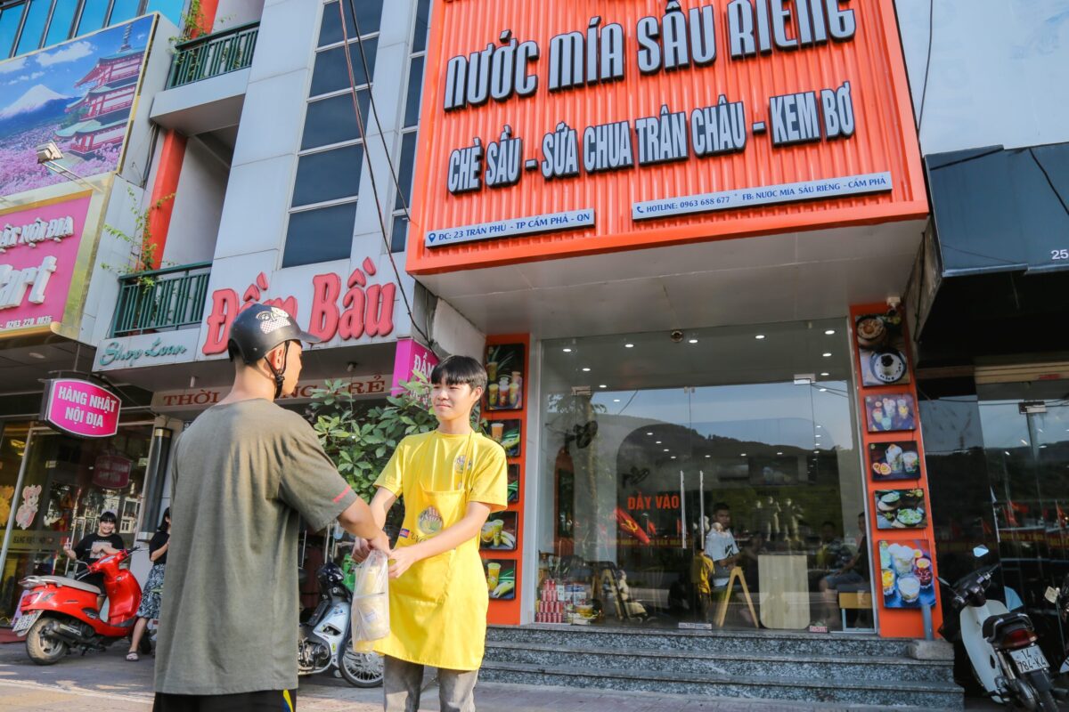 Marketing tổng thể NƯỚC MÍA SẦU RIÊNG (9)
