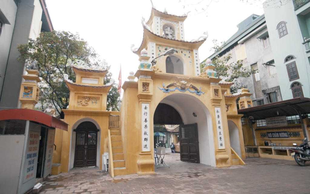 CHÙA LONG TIÊN - TRÁI TIM LINH THIÊNG CỦA HẠ LONG (1)