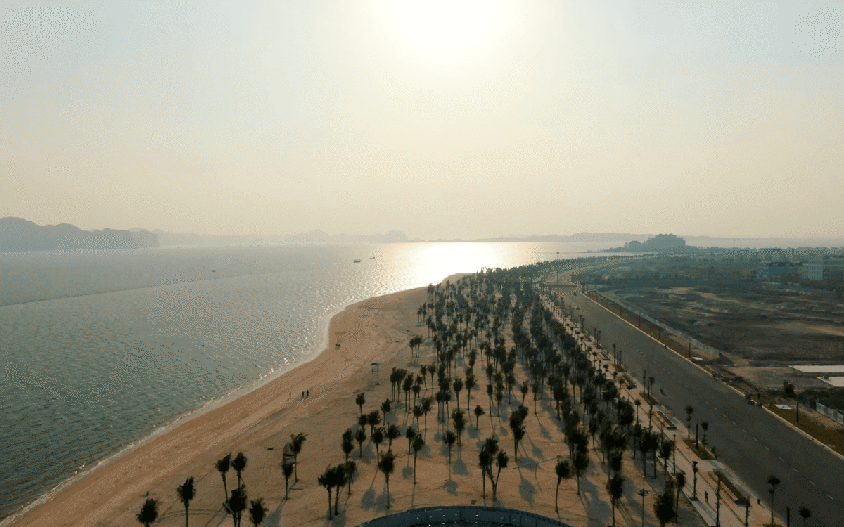 Bãi Biển Bãi Cháy