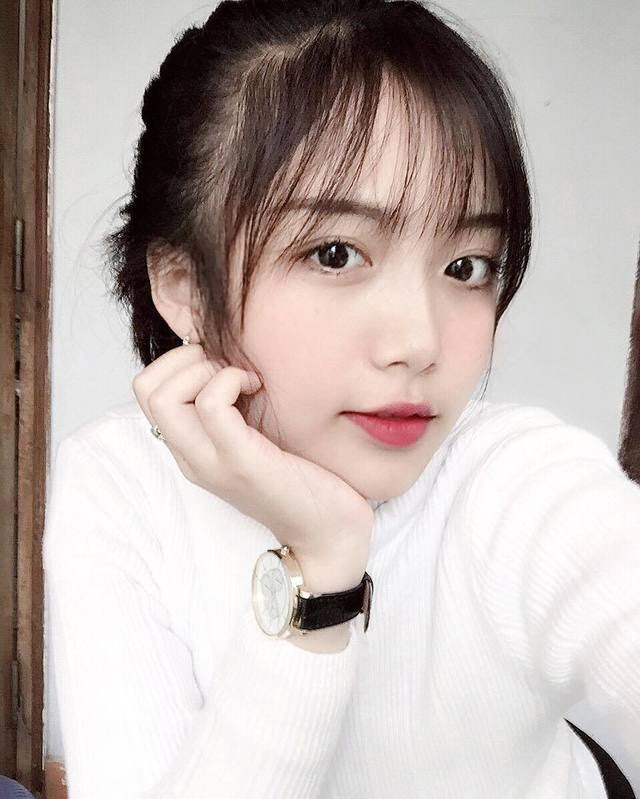 5 Cách Chụp Ảnh Selfie Đẹp Nhất (2)