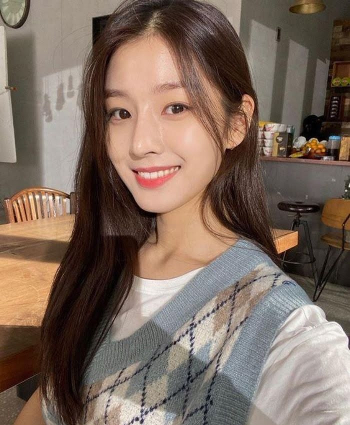 5 Cách Chụp Ảnh Selfie Đẹp Nhất (5)