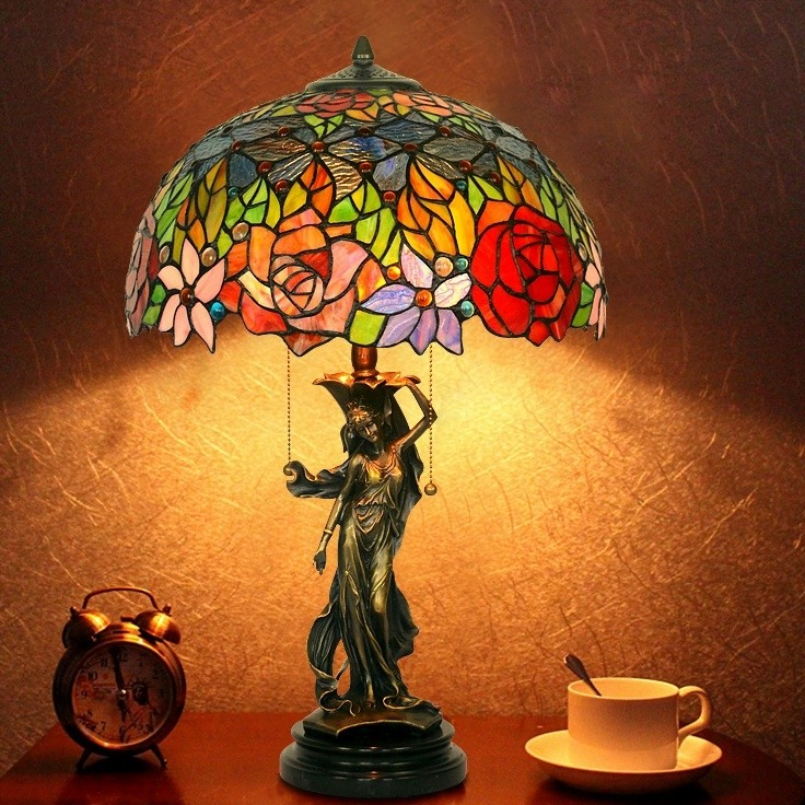 Art Nouveau là gì? Art Nouveau trong thiết kế đồ hoạ (10)