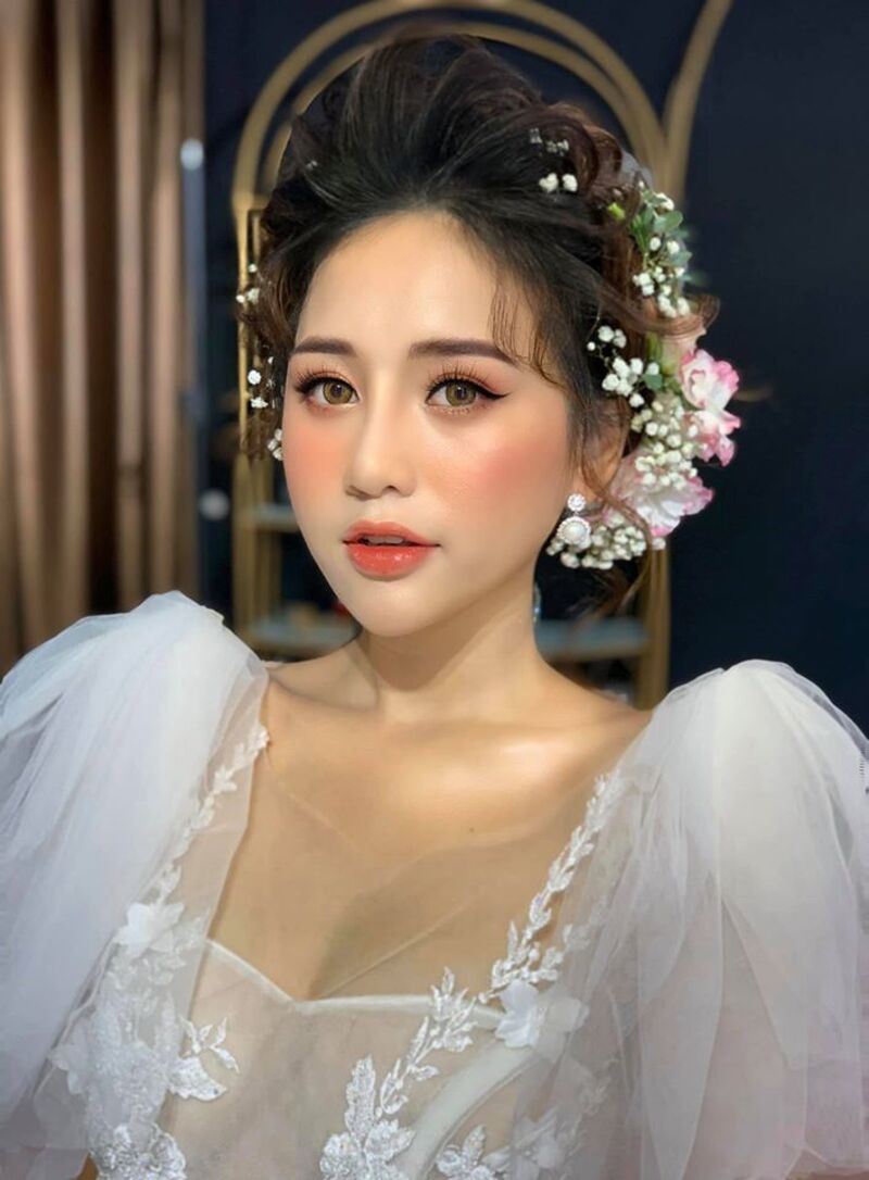 Tips Tạo Dáng Và Ý Tưởng Chụp Ảnh Cưới Độc Đáo Tại Studio (18)