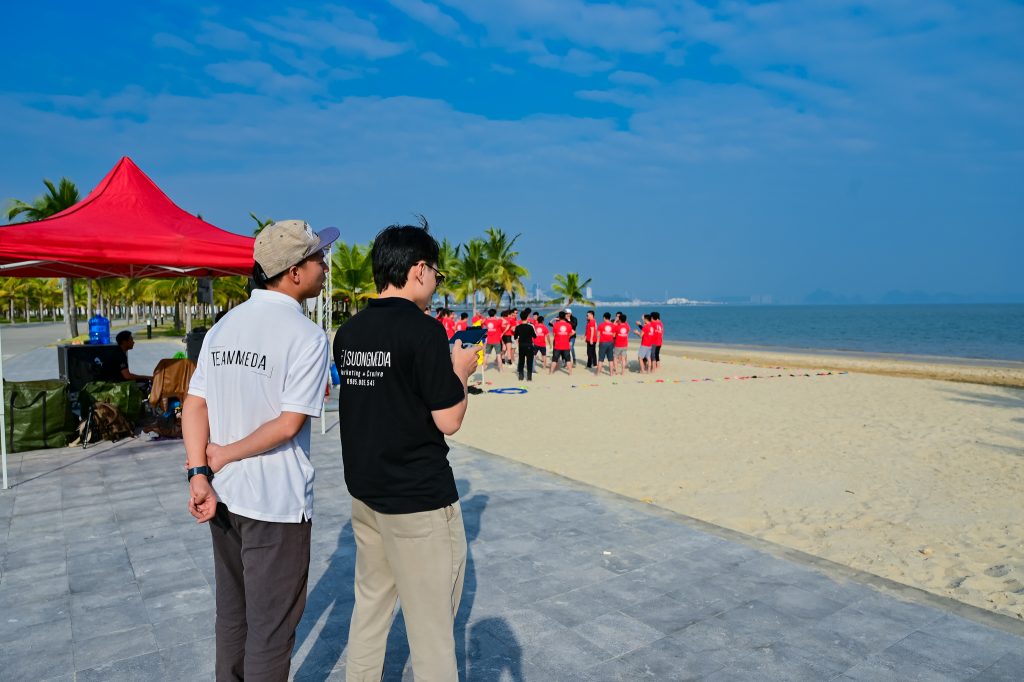 Dịch vụ Quay Phim Chụp Ảnh Khai Trương tại Hạ Long