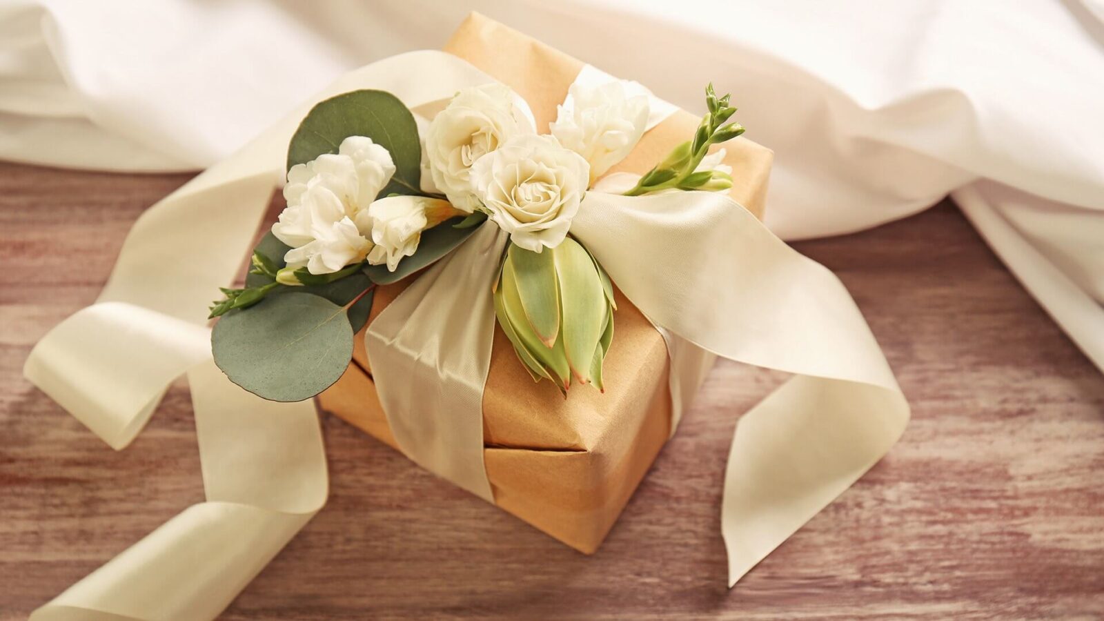Các ý tưởng quà cưới cực mới lạ
