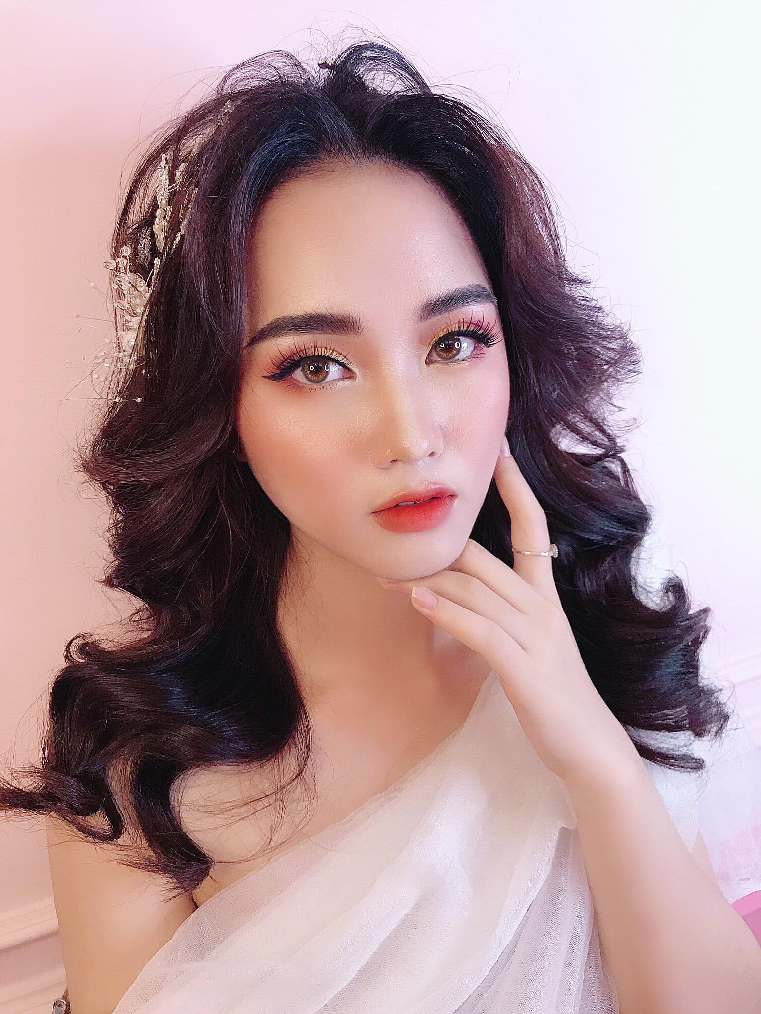 Top 5 tiệm trang điểm đẹp tại Hạ Long