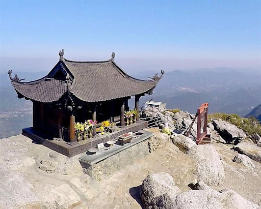 Top 10 các địa điểm du lịch tại Quảng Ninh (4)