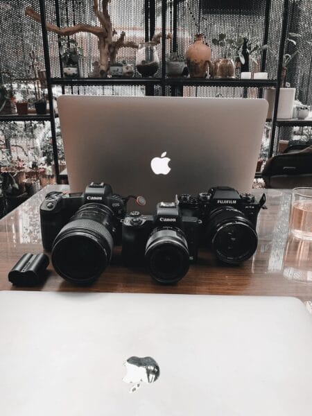 Những thiết bị Sương Media sử dụng quay phim (19)