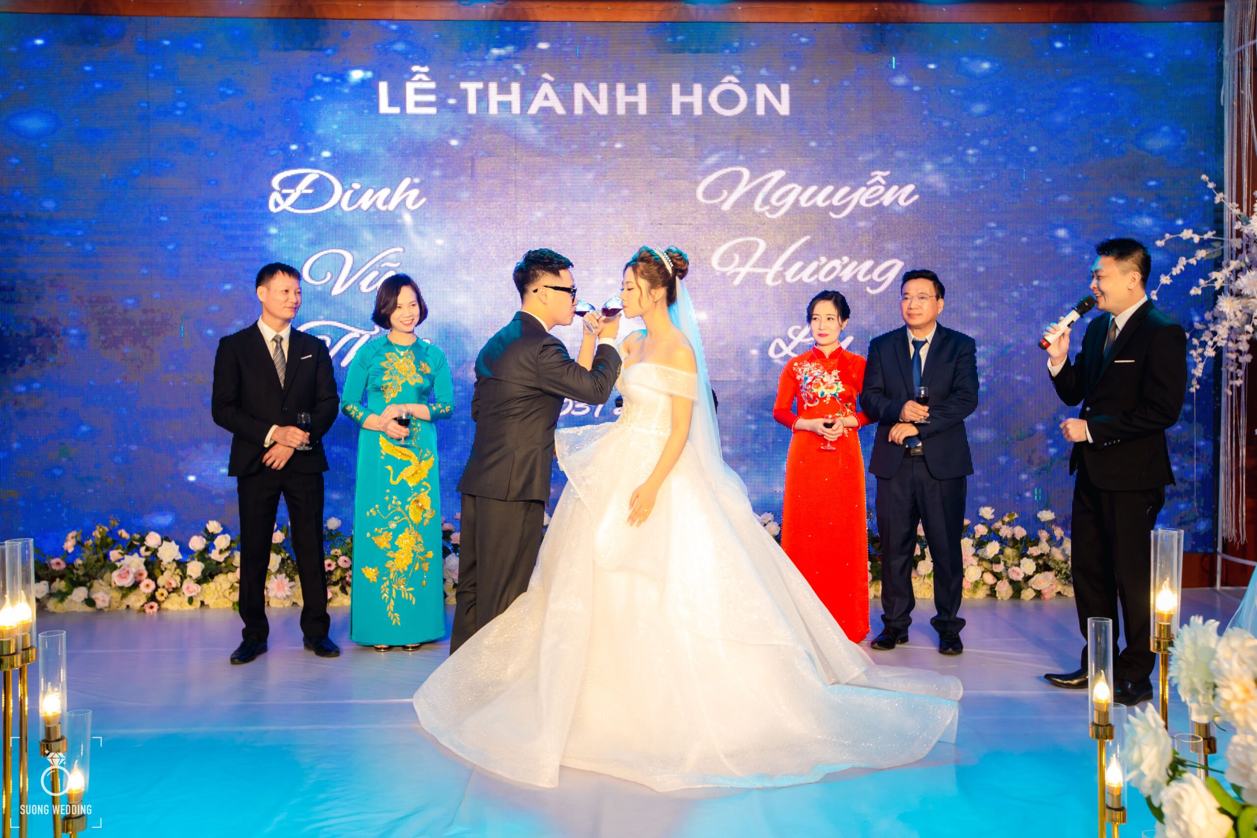 Chụp hình phóng sự cưới - Phong cách chụp hình mới lạ cho các cặp đôi