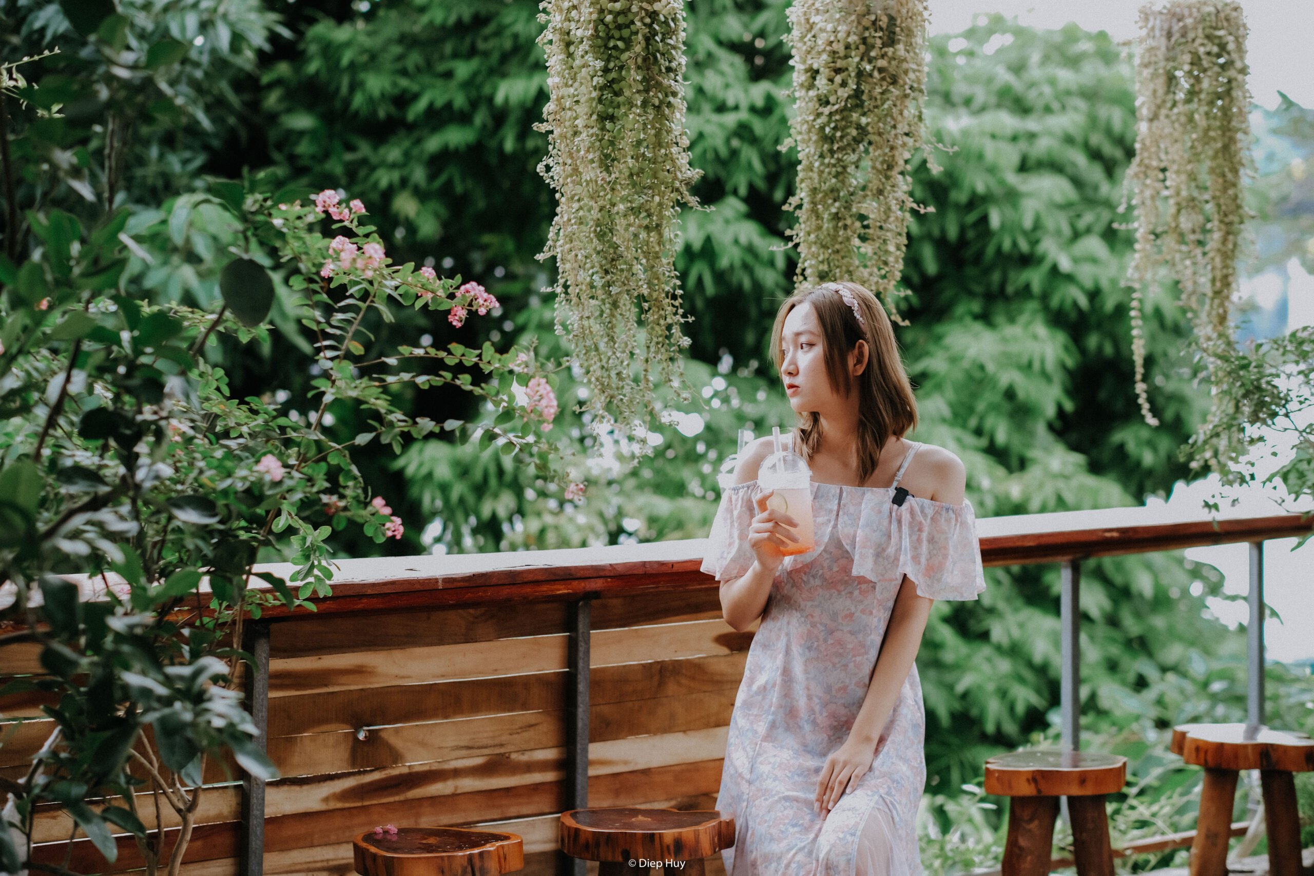 Khám phá quán cafe Wee - Sân Chill giới trẻ (2)