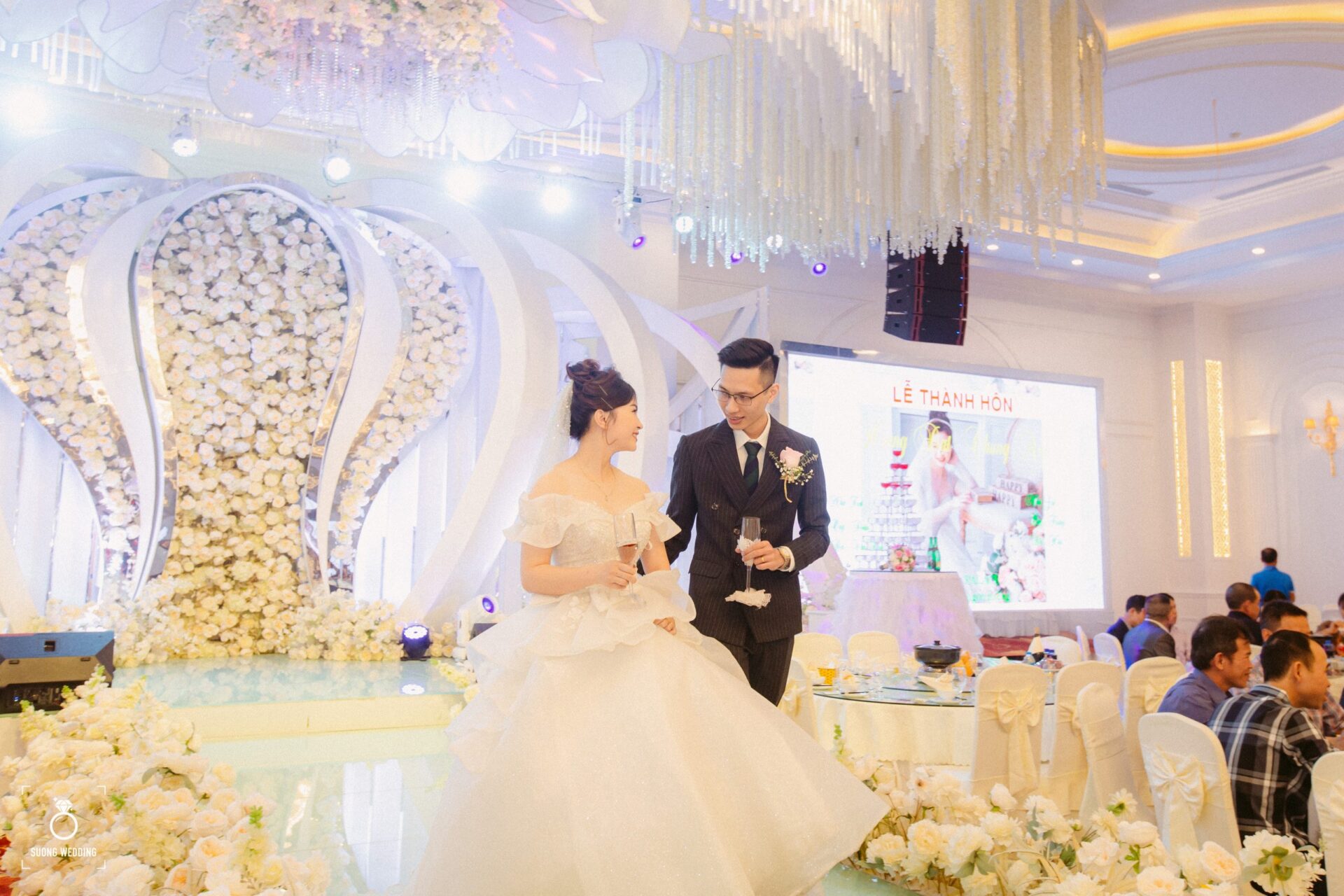 Những lưu ý khi tổ chức tiệc cưới sau mùa dịch (6)