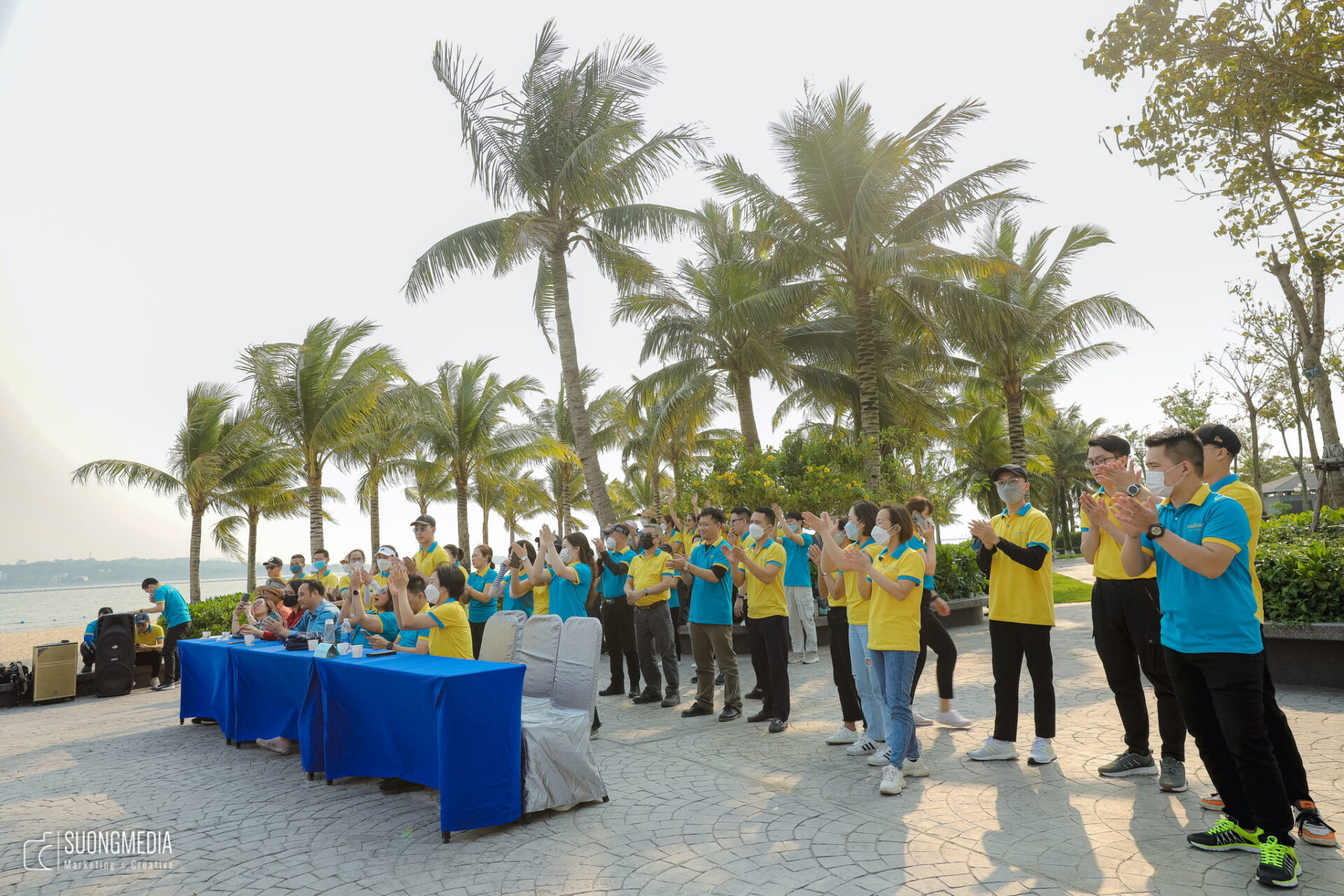 Bãi biển tuyệt đẹp, cực thích hợp làm Teambuilding tại Hạ Long không phải ai cũng biết !!! (4)