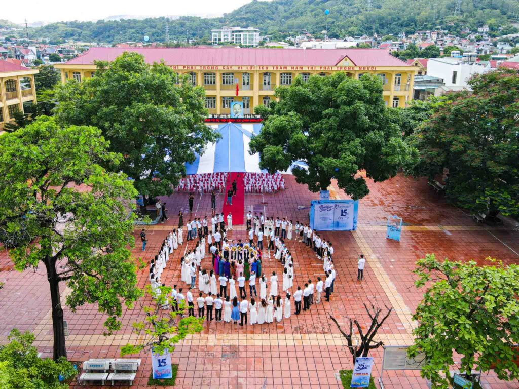 Hội Khoá THPT Lê Hồng Phong Niên khóa 2006-2009 (14)