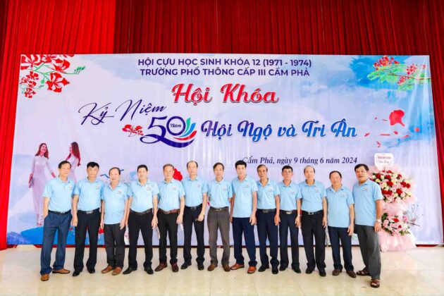 Chụp ảnh Hội Khoá 50 năm. Niên khoá 71-74 (15)