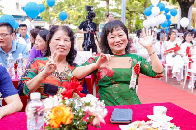 Hội Khoá THPT Lê Hồng Phong Niên khóa 2006-2009 (24)