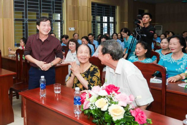 Chụp ảnh Hội Khoá 50 năm. Niên khoá 71-74 (51)