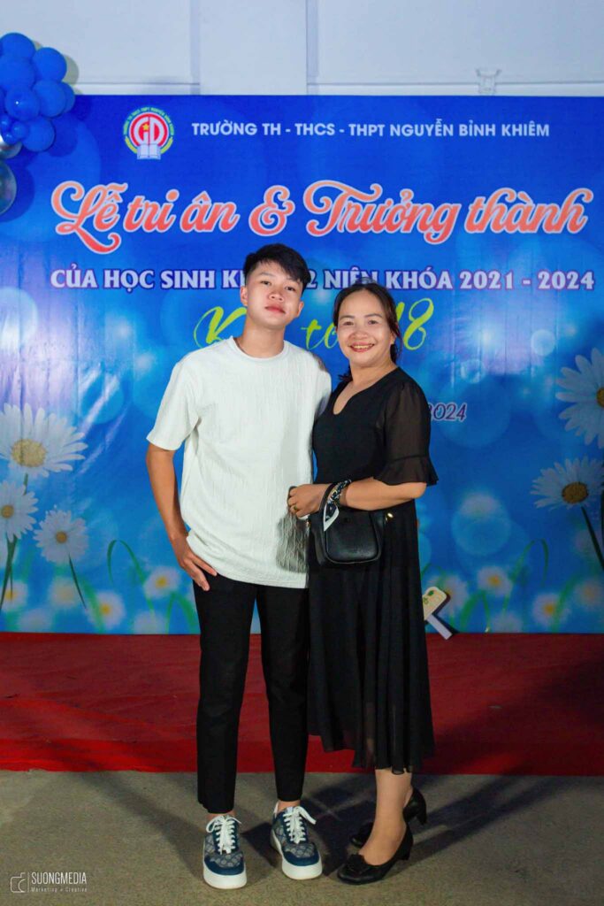 Sự kiện Tri Ân & Trưởng Thành THPT Nguyễn Bỉnh Khiêm. Niên khoá 21-24 (8)