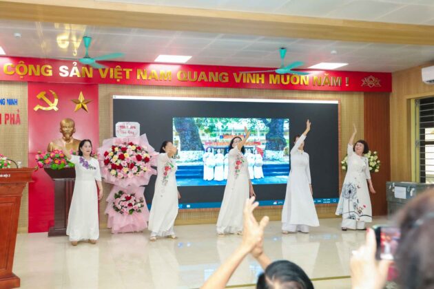 Chụp ảnh Hội Khoá 50 năm. Niên khoá 71-74 (49)