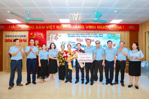 Chụp ảnh Hội Khoá 50 năm. Niên khoá 71-74 (12)