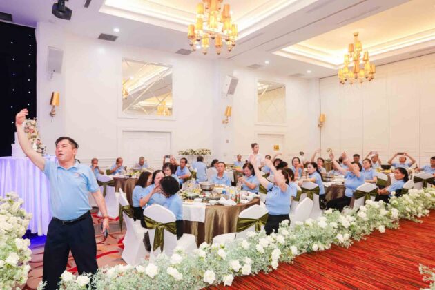 Chụp ảnh Hội Khoá 50 năm. Niên khoá 71-74 (5)