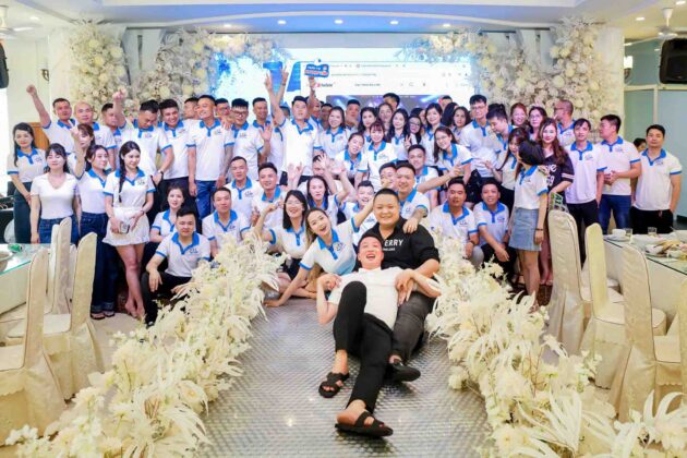 Hội Khoá THPT Lê Hồng Phong Niên khóa 2006-2009 (1)