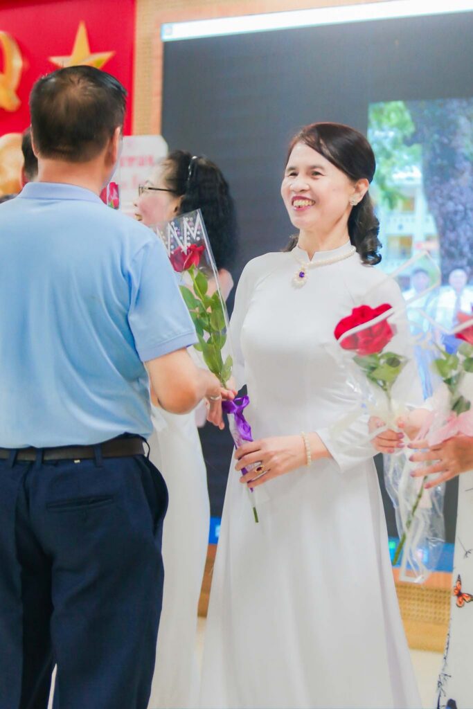 Chụp ảnh Hội Khoá 50 năm. Niên khoá 71-74 (34)