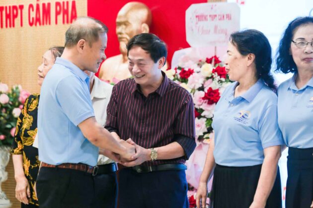 Chụp ảnh Hội Khoá 50 năm. Niên khoá 71-74 (27)
