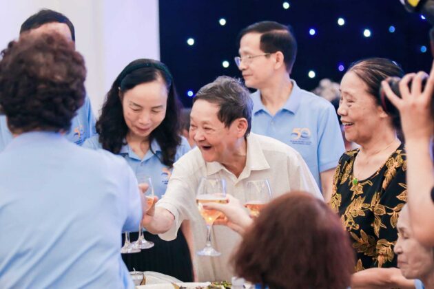Chụp ảnh Hội Khoá 50 năm. Niên khoá 71-74 (26)