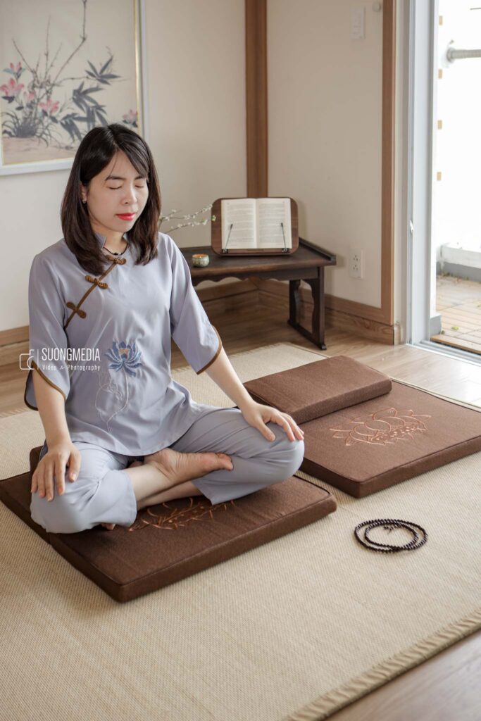 Chụp ảnh sản phẩm Đệm Ngồi - Bàn Trà - Thảm Cói TOTORO SHOP Quảng Ninh (3)