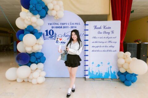 Chụp Ảnh Họp Lớp THPT Cẩm Phả – Sương Media Lưu Giữ Thanh Xuân Bằng Hình Ảnh và Những Cảm (19)