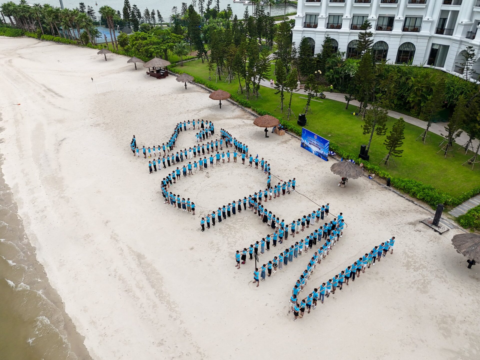 Sở Tài chính Hà Nội tổ chức Hội thao – Văn nghệ tại Vinpearl Hạ Long: Khoảnh khắc qua ống kính Sương Media